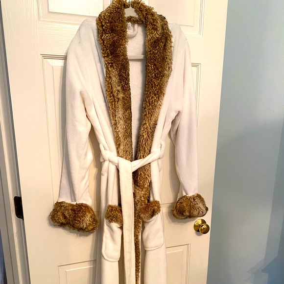 Pottery Barn Intimates & Sleepwear Pottery Barn Size Large Robe